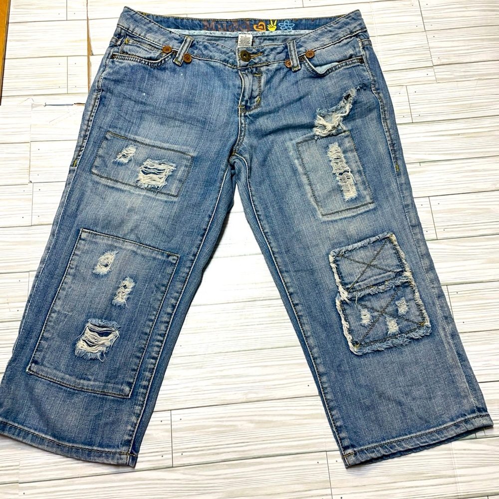 Mudd Distressed Patched Denim Capri Low Rise Jeans Y2K Juniors Size 9